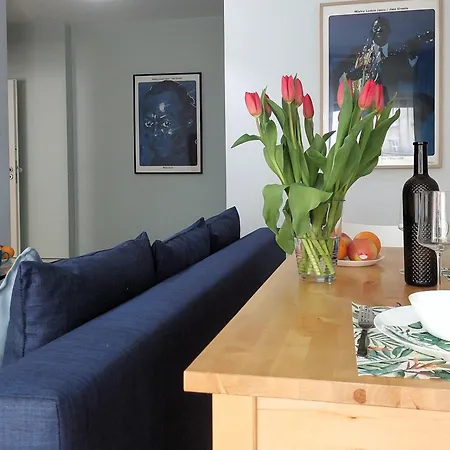 Appartement Metro Dzialdowska - Peace And Comfort